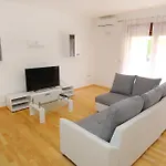 Borik 86